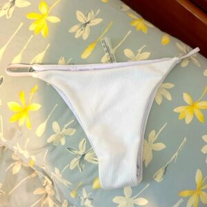 NWOT Zaful cheeky bikini bottom